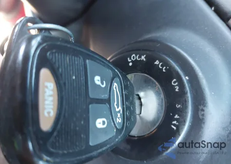 2005 Chrysler Pacifica Touring z USA, uszkodzony, nr VIN 2C4GF68445R661616